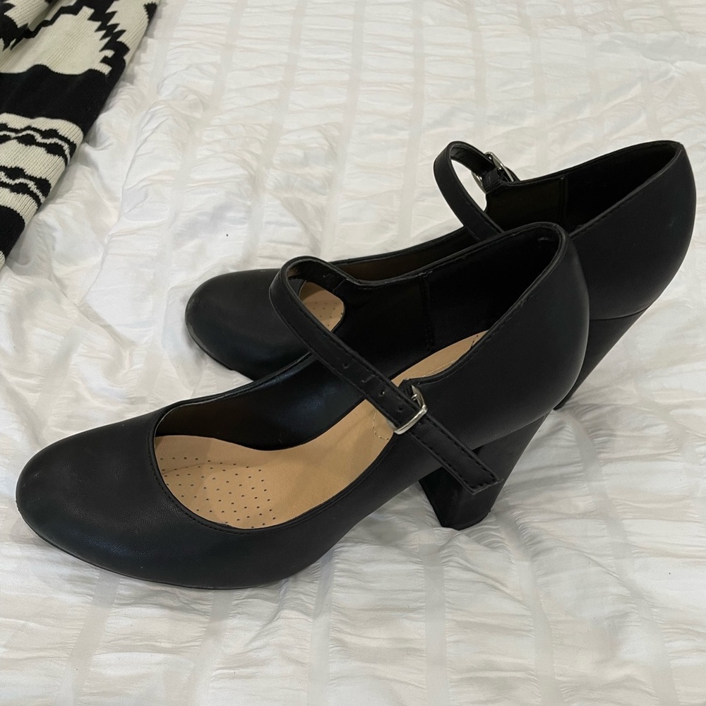 Black Mary Jane Heels